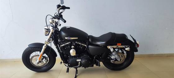 HARLEY-DAVIDSON SPORTSTER 1200 CUSTOM CB LIMITED 